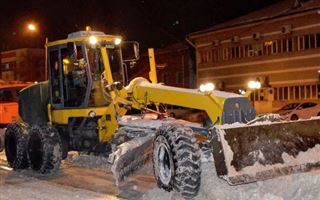 За ночь из Нур-Султана вывезли более 20 тысяч кубометров снега
