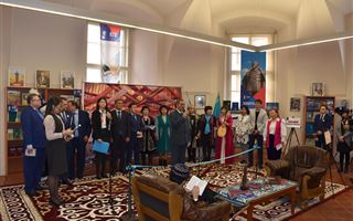 В Национальной библиотеке Чехии «Клементинум» состоялось официальное открытие культурно-информационного центра «Абай»
