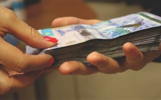 В июле казахстанцам повысят минимальную зарплату