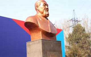 В Алматы открыли памятник Абаю