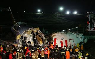 При крушении самолета в Стамбуле пострадали два казахстанца