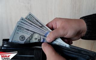 В Алматы только три обменника продают доллары