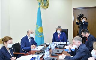 Сенаторы направили письмо касательно строительства больницы на имя главы правительства и акима города Алматы