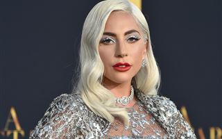 Леди Гага выпустила нижнее белье в честь выхода альбома «Chromatica»