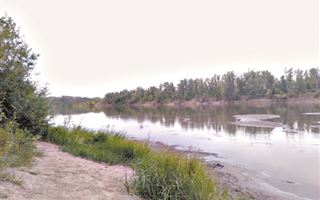 Катастрофическая нехватка воды грозит Уральску нынешним летом