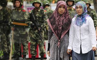 Китайские власти контролируют рождаемость казахов и уйгур: в КНР назвали это провокацией США - обзор иноСМИ