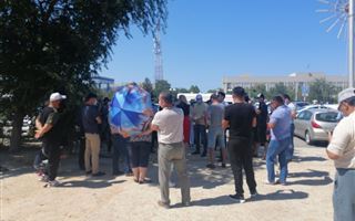 В Актау жители выступили против отправки аппаратов ИВЛ в Таджикистан