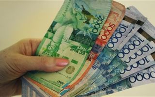 В РК утвердили правила по социальной выплате в 42 500 тенге