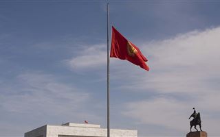 Сегодня в Кыргызстане объявлено днем национального траура в память о жертвах коронавируса
