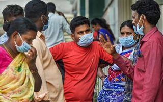 В Индии за сутки от вируса COVID-19 скончались более 1100 человек