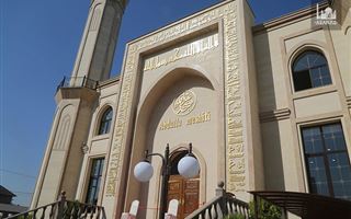 Мечеть в современном стиле построили в Алматы