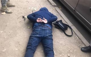 Квартирных воров задержали с поличным в Алматы