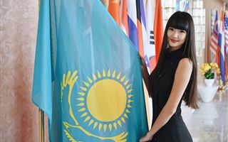 Прославленный узбекский боксер положил глаз на Сабину Алтынбекову
