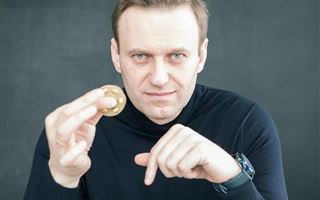 Немецкий депутат обвинил власти Германии в укрывательстве Навального