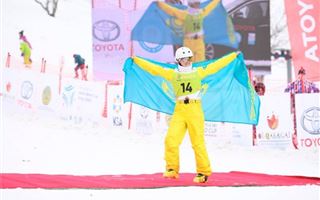 Казахстанская спортсменка заняла первое место на турнире по лыжной акробатике в США