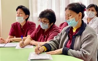 Фонд Нурсултана Назарбаева организует обучение специалистов детских медико-социальных учреждений