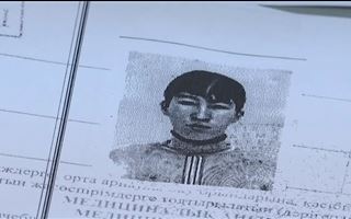 «Отец - пенсионер, мать похожа на учительницу»: появились данные о родных подозреваемого в убийстве Аяжан Едиловой