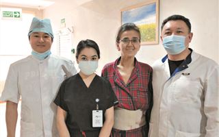 Казахстанские хирурги провели сложнейшее лечение иностранки: операцию не хотели делать в других странах