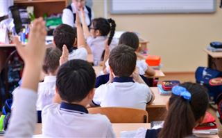 Сагинтаев: В этом году дефицит мест в школах будет снижен на 73%