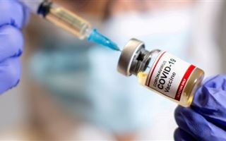 Вирусолог рассказал, какие вакцины защитят от нового "дельта-штамма"