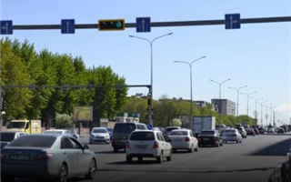На опасных участках улиц столицы улучшили работу светофоров