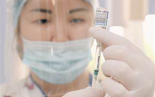"Один человек трижды переболел ковидом": врач откровенно ответила на вопросы о коронавирусе и вакцинах