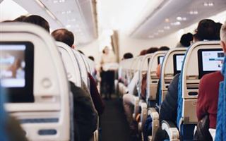 Врач рассказала о рисках путешествий на самолетах для беременных женщин