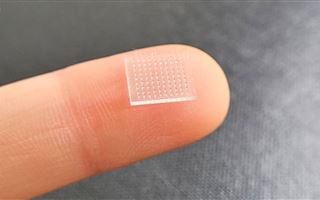 Ученые создали напечатанный на 3D-принтере пластырь с вакциной