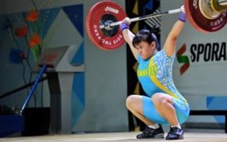 "Их цель - сломать" - казахстанские тяжелоатлетки рассказали новые подробности о "беспределе тренеров в сборной"