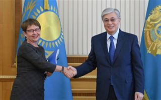 Президент Казахстана поговорил по-французски с главой Европейского банка реконструкции и развития