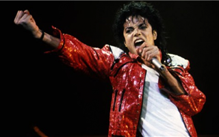 Майкл Джексон покинул первую строчку рейтинга самых богатых умерших знаменитостей