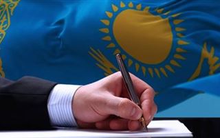 Президент Казахстана подписал закон о перераспределении полномочий между уровнями госуправления