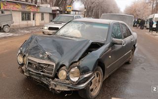 Пассажир погиб во время ДТП в Алматы 