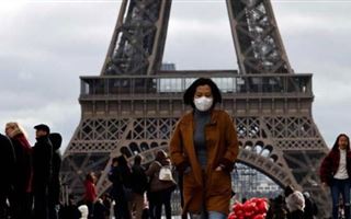 Во Франции отменили ношение масок на открытом воздухе