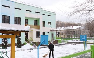 Школы Алматы лишаются своих территорий: чем это угрожает местным жителям