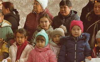 Жители Алматинской области вышли на митинг против закрытия детских кружков