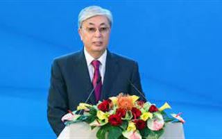  Президент Казахстана поздравил женщин с праздником