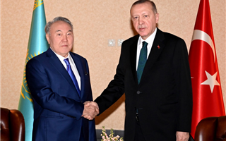 Нурсултан Назарбаев встретился с президентом Турции