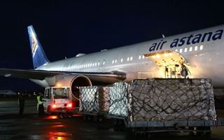 Из Алматы в Украину вылетел самолет с гуманитарной помощью