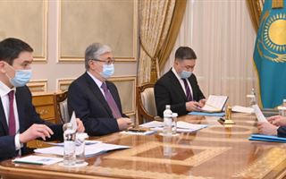 Глава государства принял министра энергетики Болата Акчулакова