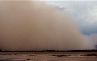 Мангистаускую область накрыла пыльная буря