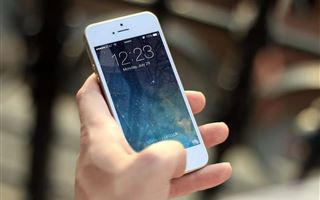 Школьник угрожал студенту и оформил на него кредит для iPhone в Караганде