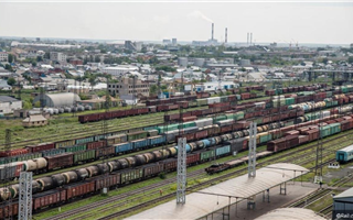 В столице временно перекроют железнодорожный переезд