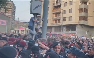 Массовые акции протеста проходят в Ереване
