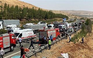 На юге Турции произошло смертельное ДТП, погибли 16 человек