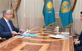 Глава государства принял нового акима Туркестанской области