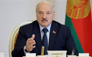 Лукашенко распорядился ввести запрет на повышение цен в Беларуси