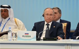 Владимир Путин пожелал казахстанцам счастья и процветания