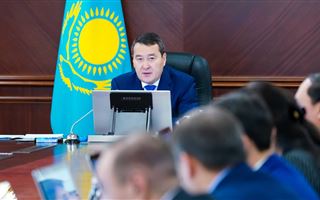 Премьер-министр РК Алихан Смаилов провел заседание Совета по технологической политике при Правительстве РК