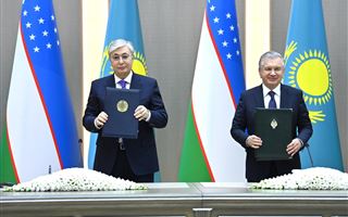 Казахстан и Узбекистан подписали ряд договоров